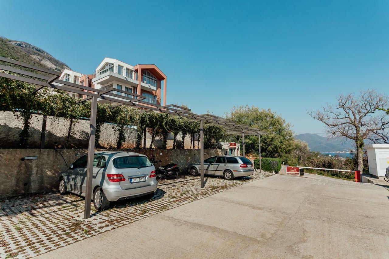 Acacia Hill A3 Lejlighed Ðenovići Eksteriør billede