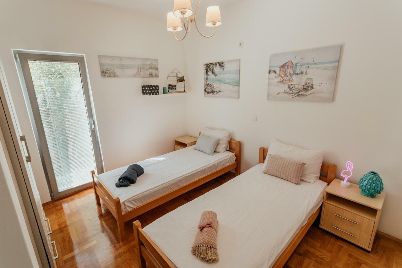 Acacia Hill A3 Lejlighed Ðenovići Eksteriør billede